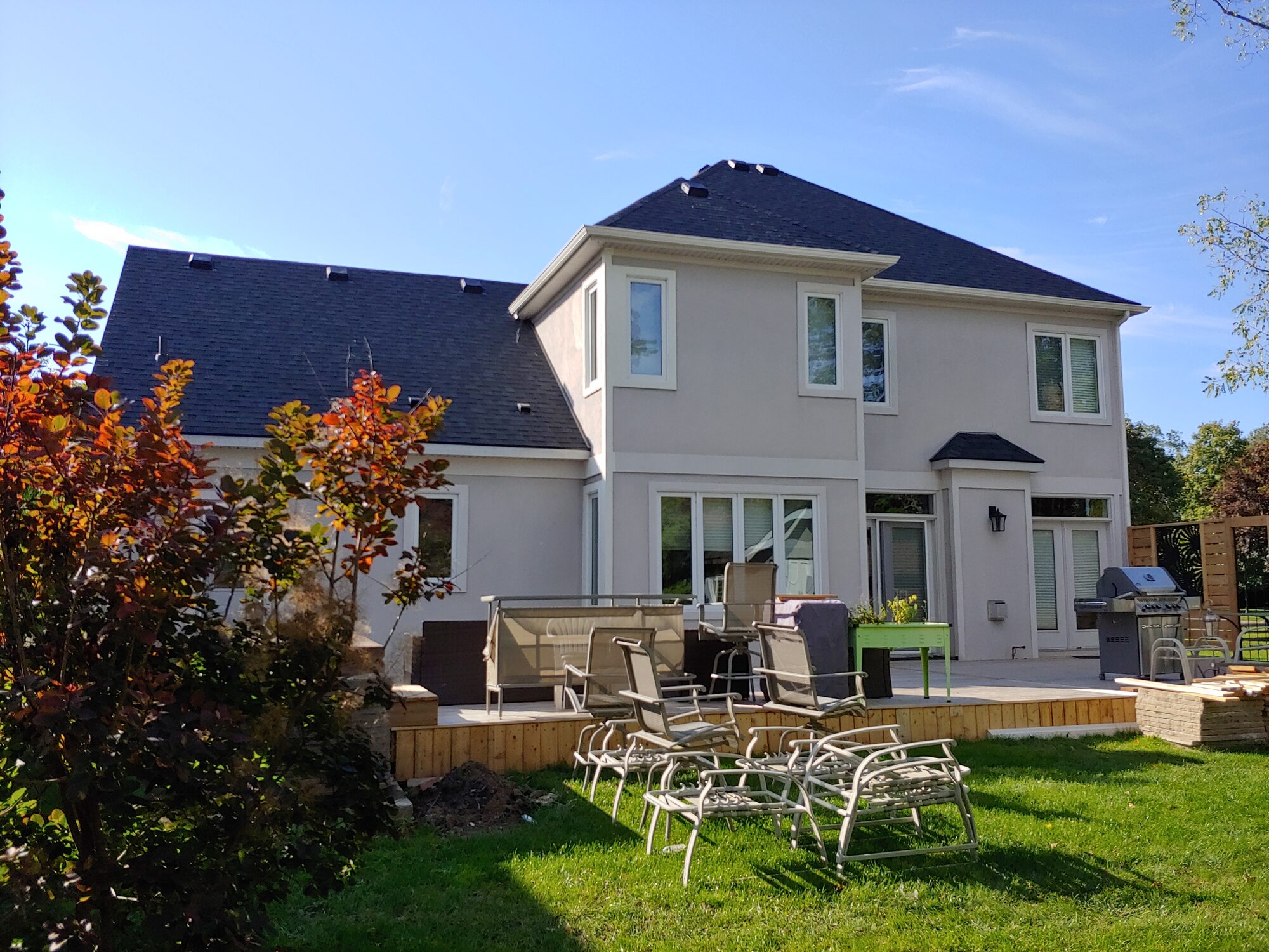 Completed asphalt shingle roof replacement on a Niagara Region home