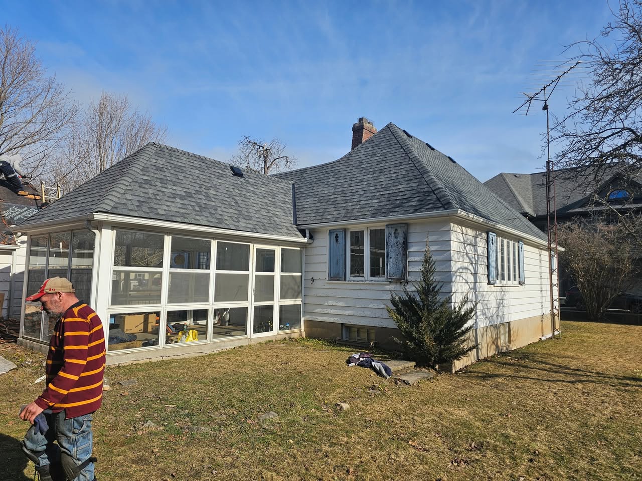 Cedar-to-Shingle Re-Roof — completed roofing work in Niagara Region (photo 3 of 5)