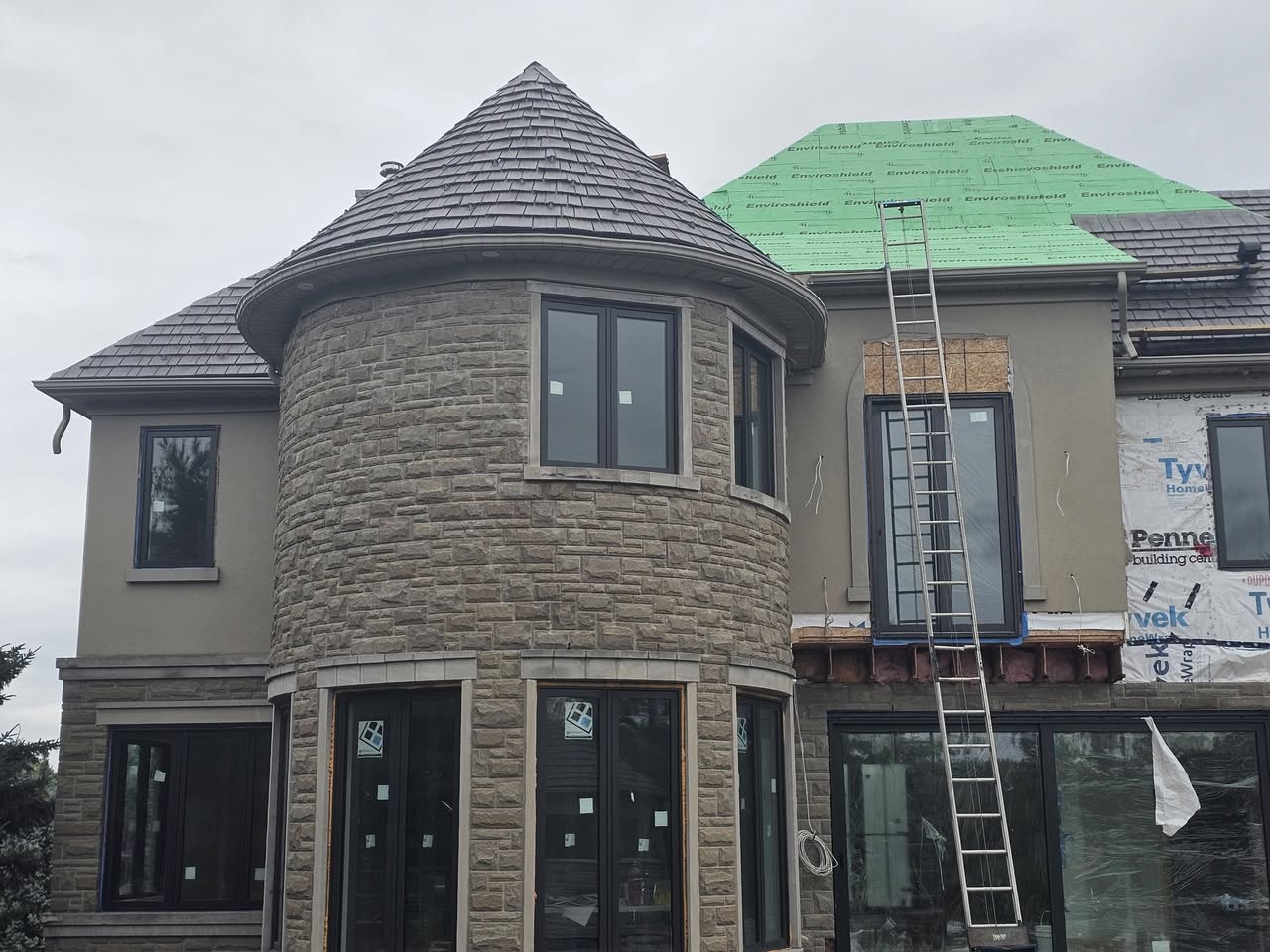 Enviroshake Estate — Turret & Gazebo Detail — completed roofing work in Niagara Region (photo 2 of 3)
