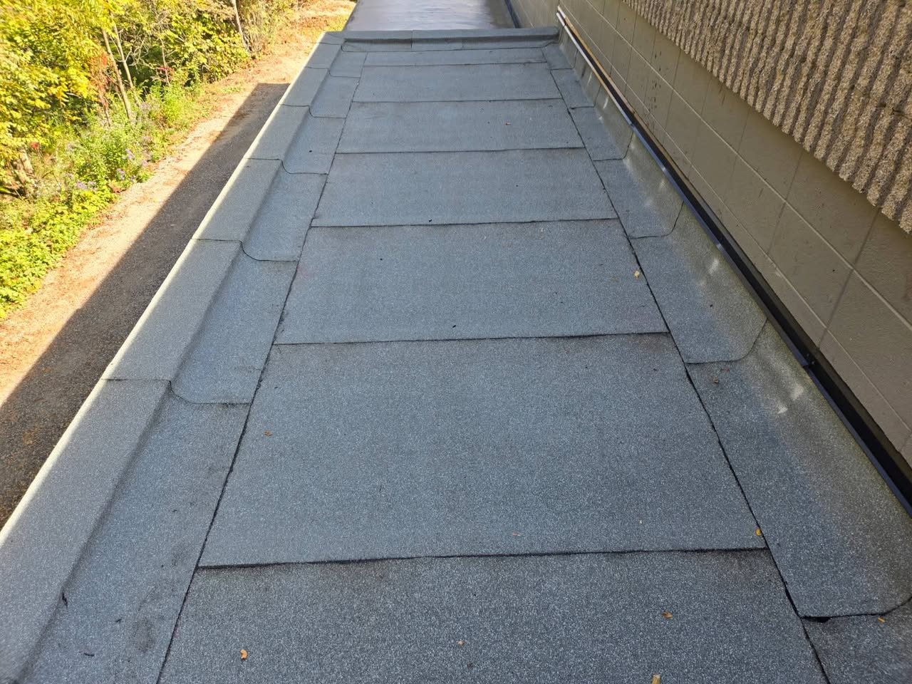 Fonthill Legion Torch-Down Roof — completed roofing work in Fonthill, ON (photo 3 of 4)