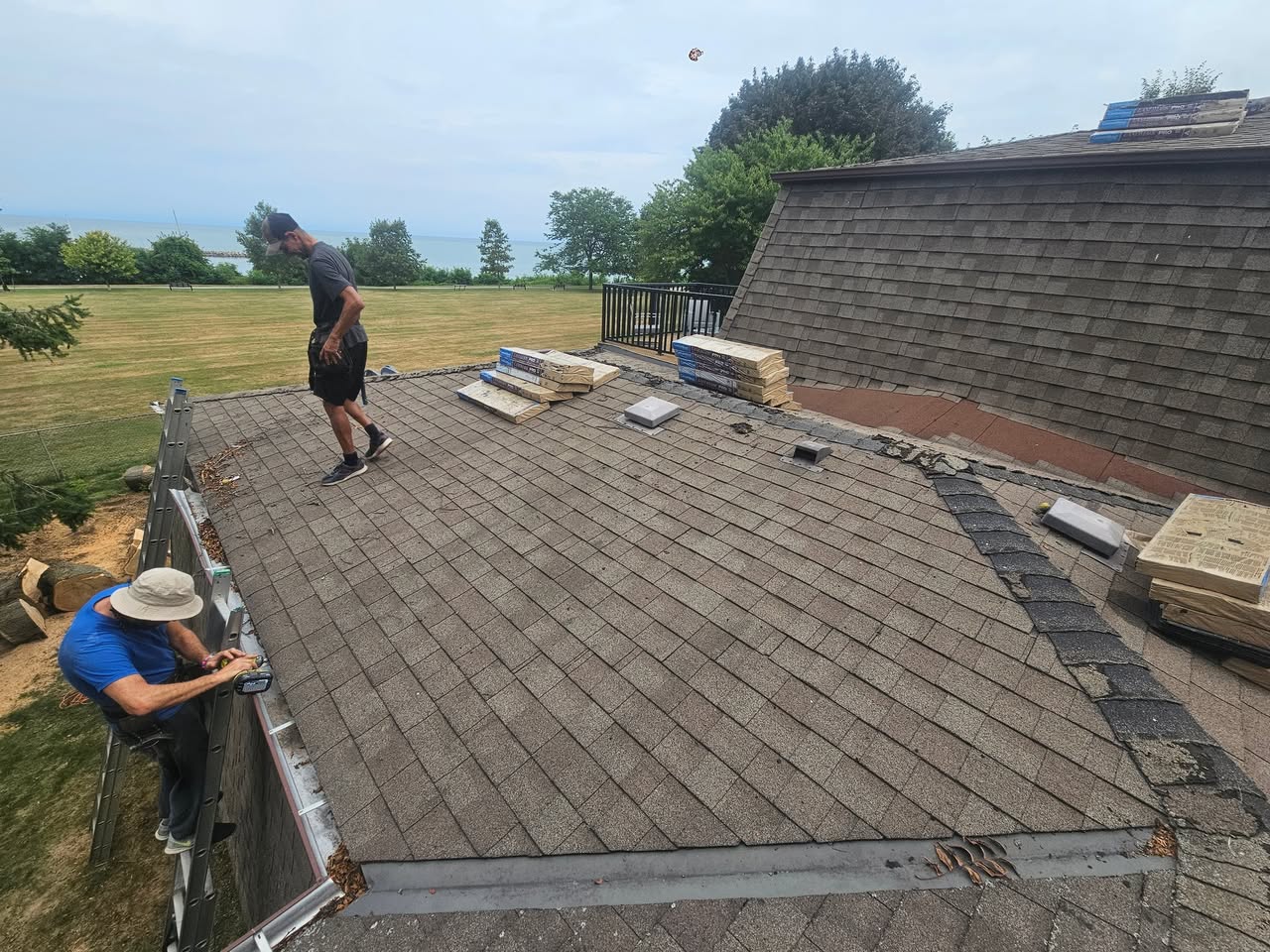 Full Home Renovation Re-Roof — completed roofing work in Niagara Region (photo 5 of 5)
