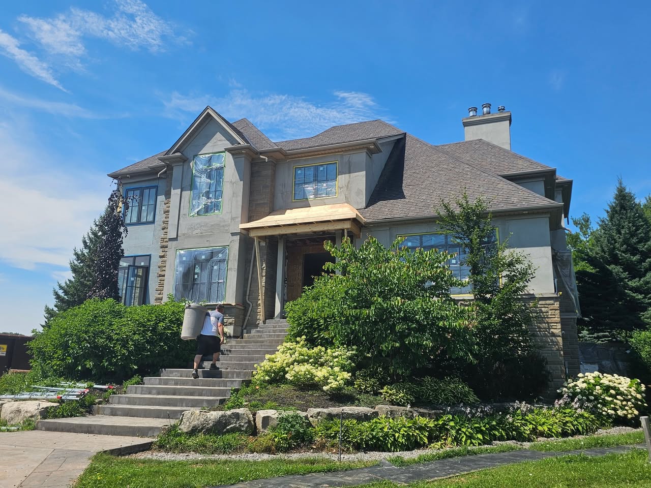 Grimsby Estate — Enviroshake & Standing Seam — completed roofing work in Grimsby, ON (photo 3 of 4)