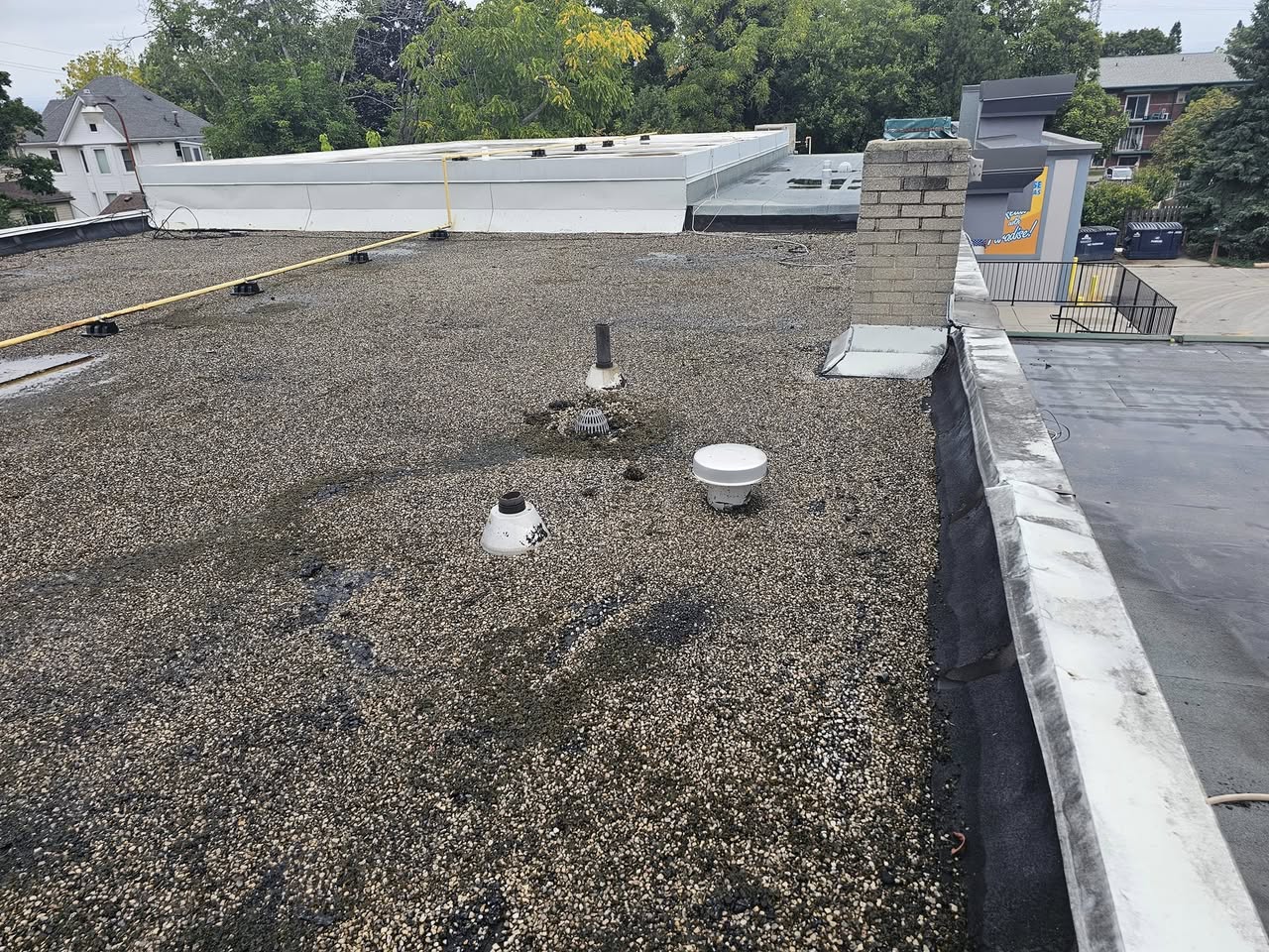 Paradise Pools Flat Roof Replacement — completed roofing work in Niagara Region (photo 4 of 5)
