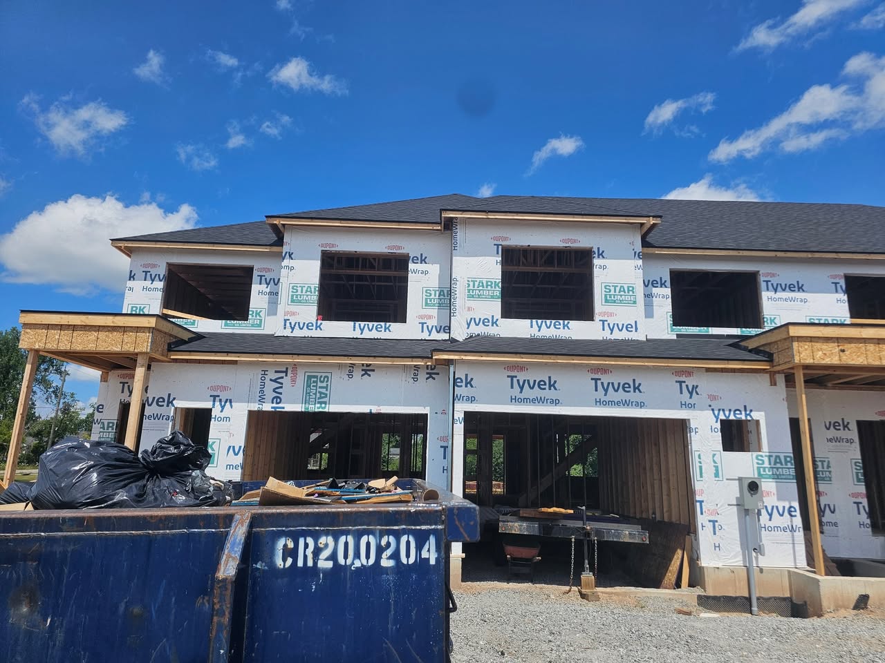 Parklane Homes — Fort Erie — completed roofing work in Fort Erie, ON (photo 2 of 4)