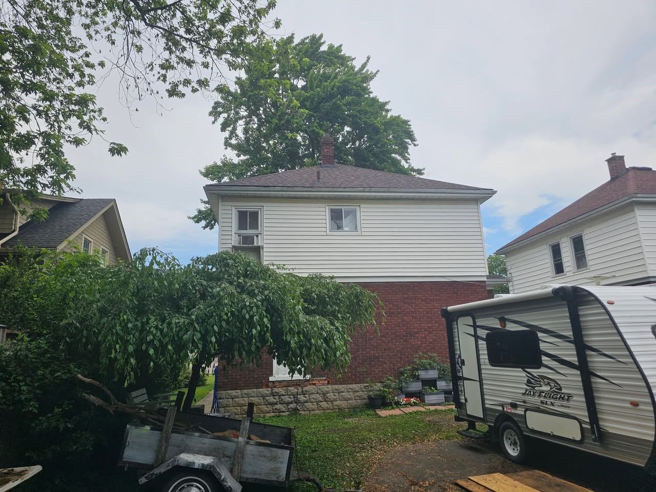 Port Colborne Roof & Fascia — completed roofing work in Port Colborne, ON (photo 2 of 4)